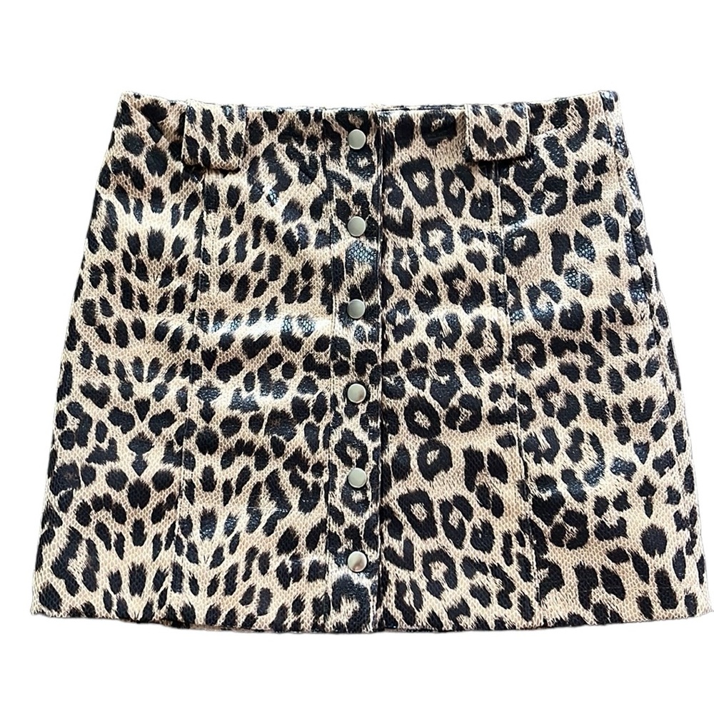 Know One Cares Leopard print Snap Front Mini Skirt